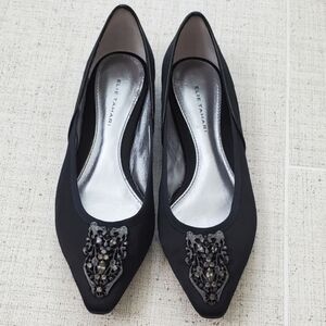Elie Tahari Gothic Elegant Rhinestone Brooch Point Toe Flats, Leather Sole Wm 7